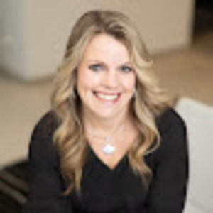 Meet your Posher, Mitzie